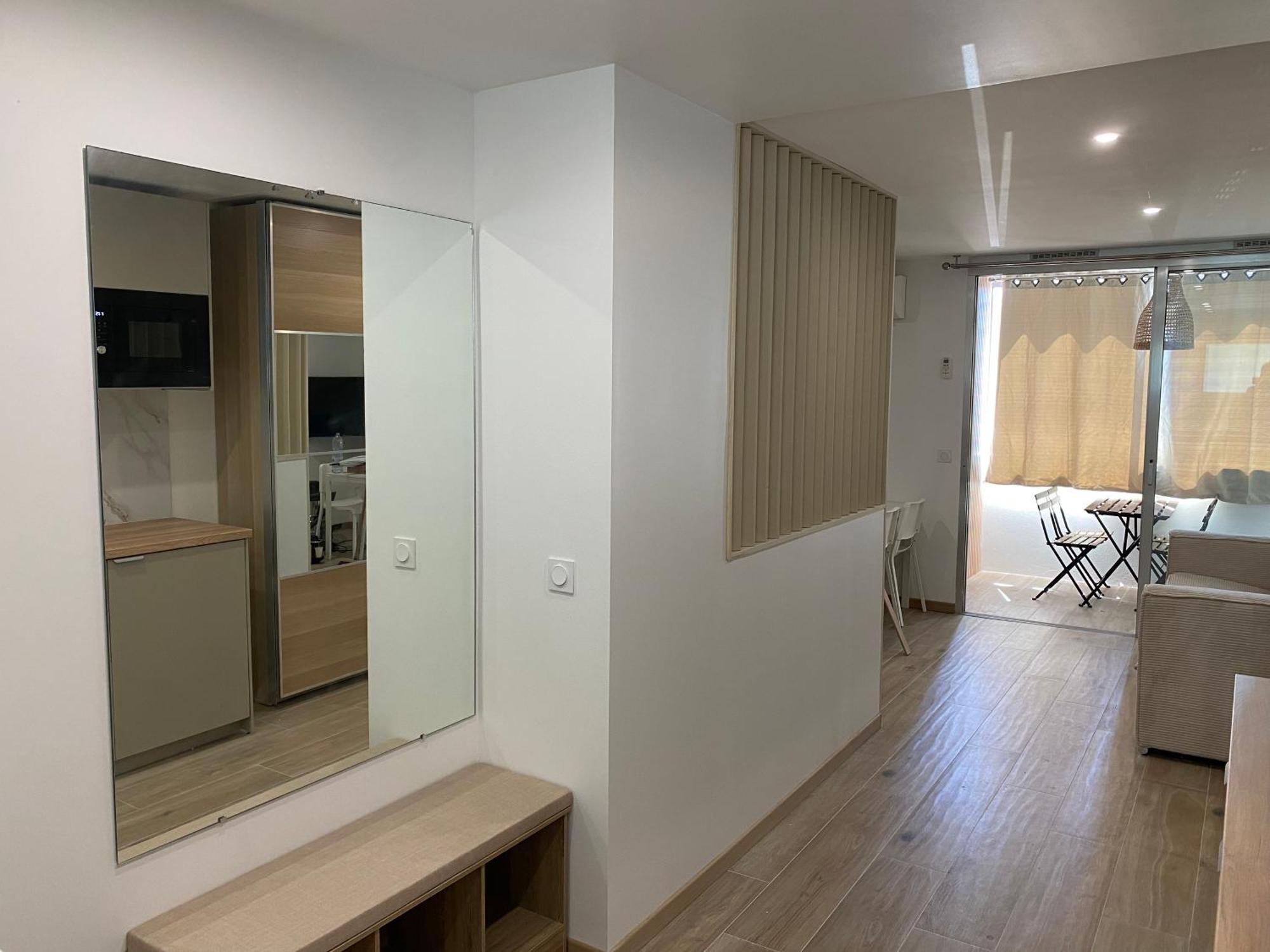 Apartment Azur & Chill - A Proximite Train Bus Aeroport