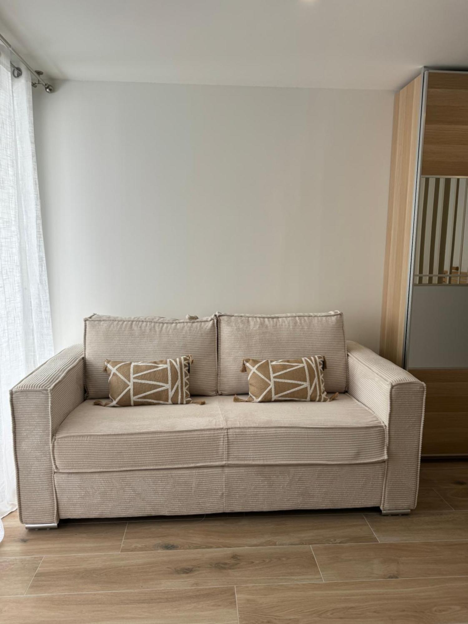 Azur & Chill - A Proximite Train Bus Aeroport Appartement